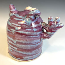 Load image into Gallery viewer, Screamer! - Med - Pansy Glaze