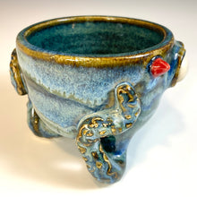 Load image into Gallery viewer, Tri-Squiddy Sake Cup - Blue Glaze