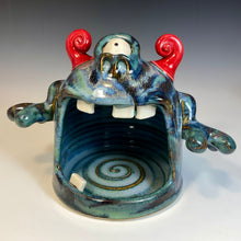 Load image into Gallery viewer, Screamer! - Med - Blue Glaze - Giro