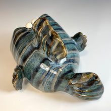 Load image into Gallery viewer, Soap Fish™ - Blue Glaze Tongue