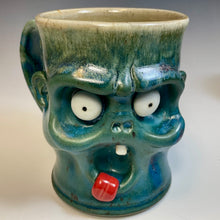 Load image into Gallery viewer, Zambie Mug- Ivy Glaze Tongue
