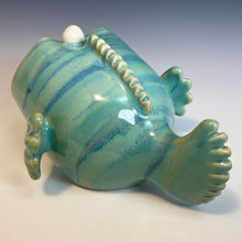 Load image into Gallery viewer, Soap Fish™ - Seafoam Glaze - Toof
