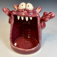 Load image into Gallery viewer, Screamer! - Med - Raspberry Glaze - WTFK
