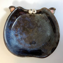 Load image into Gallery viewer, Ooglie Eye SpoonRest - AKD Glaze
