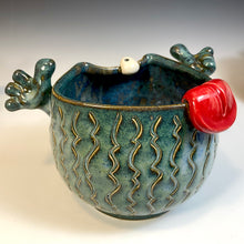 Load image into Gallery viewer, Handy OE Bowl - Blue Glaze - Monoclopse
