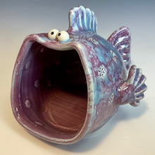 Load image into Gallery viewer, Soap Fish™ - Pansy Glaze - Snowflakes
