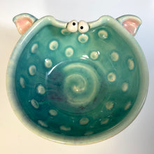 Load image into Gallery viewer, Ooglie Eye Bowl Sm - Celadon Glaze - Ears
