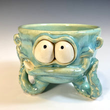 Load image into Gallery viewer, Tri-Squiddy Sake Cup - Seafoam Glaze - Fang
