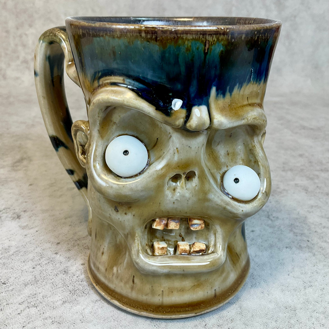 Zambie Mug - Tan Glaze