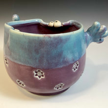 Load image into Gallery viewer, Handy OE Bowl - Pansy Glaze - Flowers
