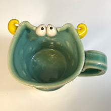 Load image into Gallery viewer, OE Mug Square - Celadon Glaze - YHorns/Ginko - Righty
