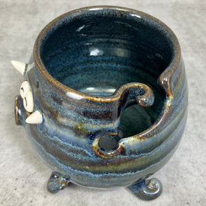 Squiddy Yarn Yeti - Blue Glaze - Horns