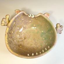 Load image into Gallery viewer, RBAB - BabyApe Glaze Fangly
