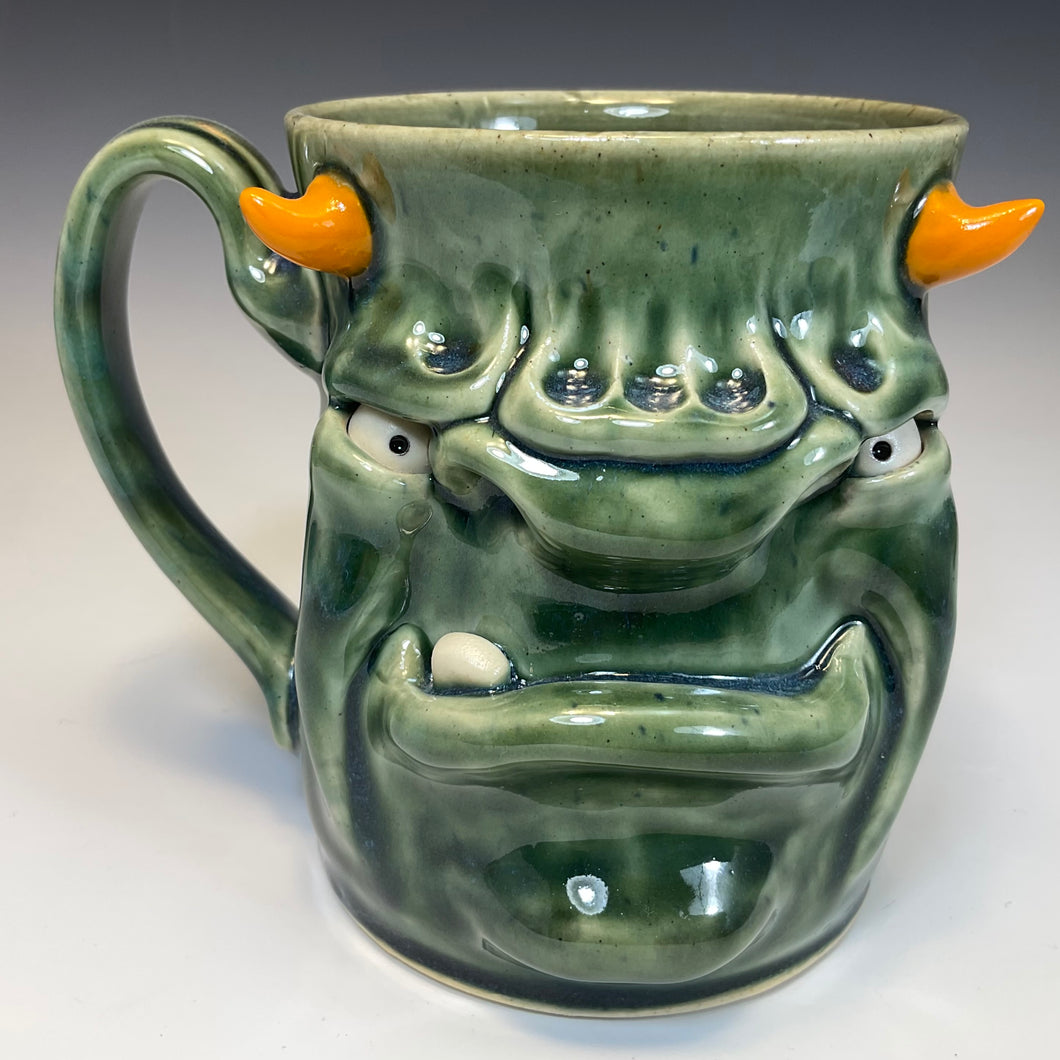 FaceMug Med - Righty - Oscar Glaze - Smug