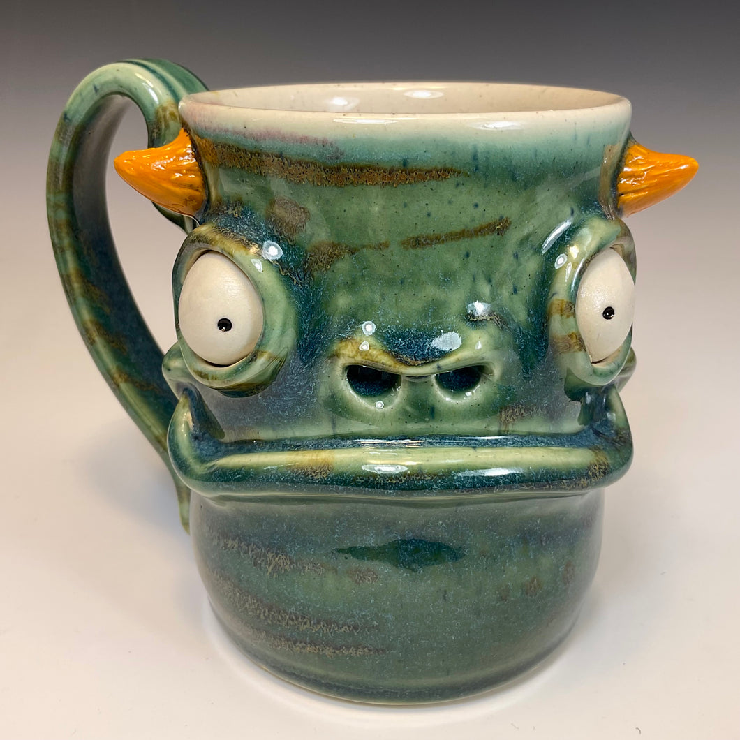 FaceMug Med - Righty - Oscar Glaze - Frog