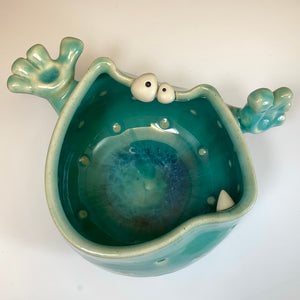Handy Ooglie Eye Bowl - Celadon Glaze - Hey!