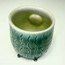 Load image into Gallery viewer, Bitty Squiddy Shot - Oscar Glaze - Winky
