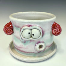 Load image into Gallery viewer, Wee’ Monster Planter - Pinkiedoo Glaze

