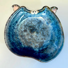 Load image into Gallery viewer, Ooglie Eye Spoon Rest - Blue Glaze - Ears
